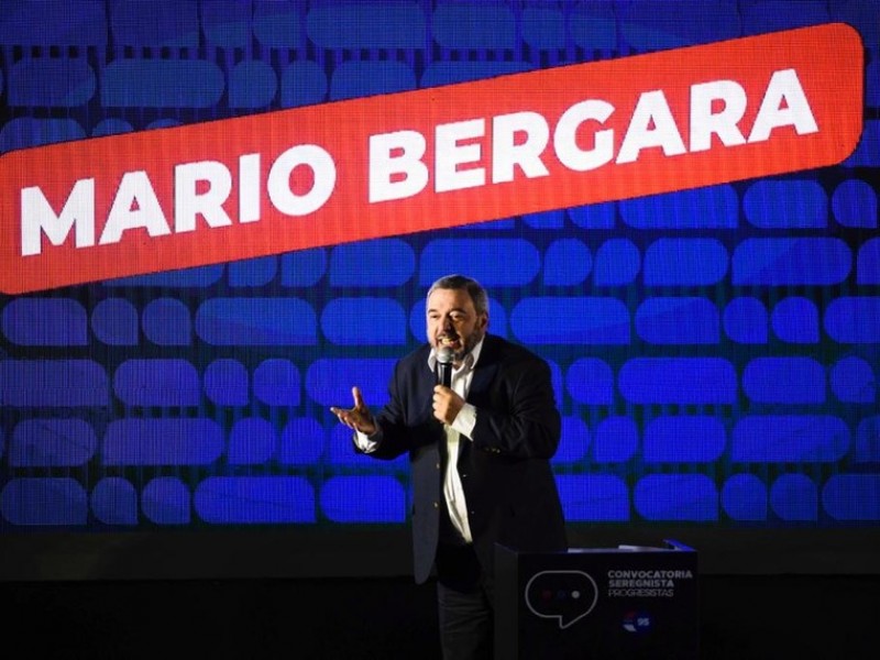 Bergara lanzó su precandidatura a la Presidencia de la Repúb ...